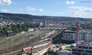 Bild des Bahnhofs Stuttgart, der im Rahmen des Projekts Stuttgart 21 umgebaut wird (Foto: Alexander Schweitzer)