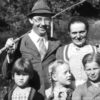 Bild von Heinrich Himmler mit Familie in schwarz/weiß