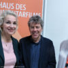 Geschäftsführung des HDF Irene Klünder, Filmemacher Andres Veiel und Moderatorin Astrid Bayer