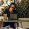 Matt Bowles als Immobilienmakler in Social Media Doku ROAMERS