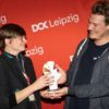 Rebecca Zehr und Felix Press mit der Goldenen Taube für Deutschen Wettbewerb DOK Leipzig 2021