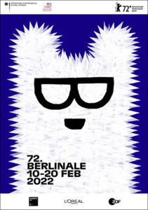 Key Visual der Berlinale 2022: Weißer Bär mit Brille auf farbigem Grund