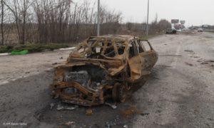 Ukraine Krieg kaputtes Auto